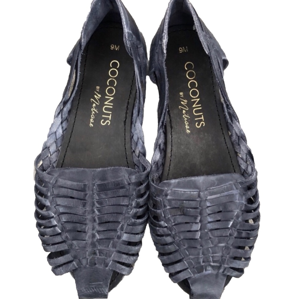 Coconuts By Matisse Wildflower Leather Slip Ons. Size 9.